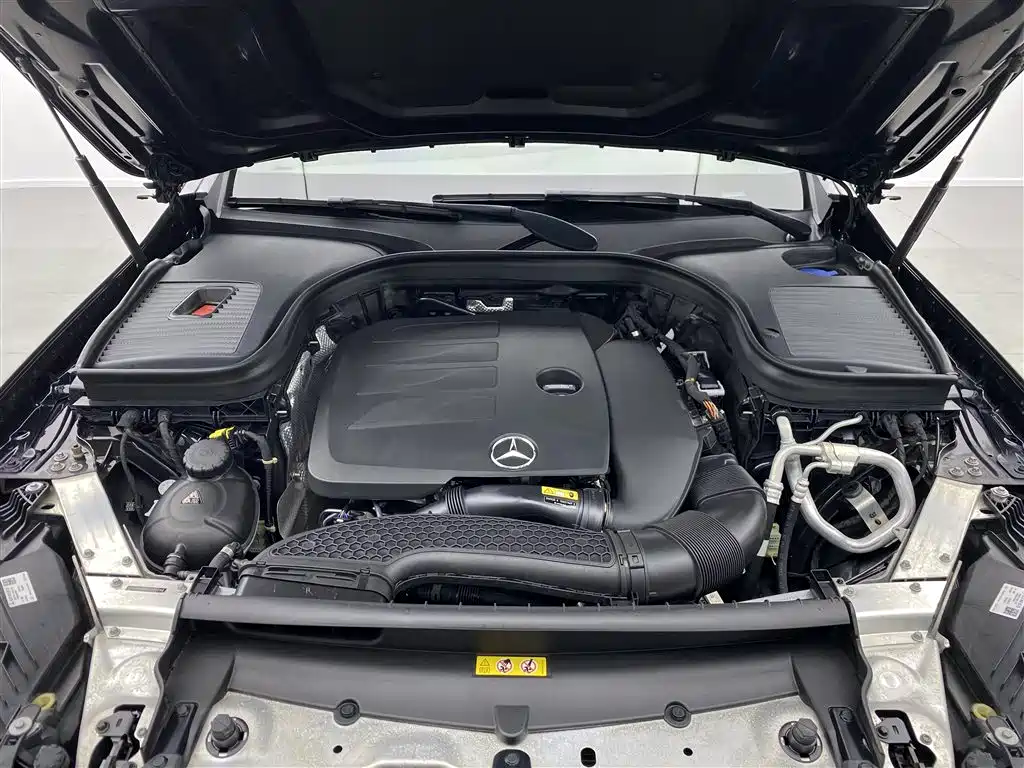 Mercedes-Benz GLC 2020 Facelift GLC 260 L 4MATIC Luxury фото 25