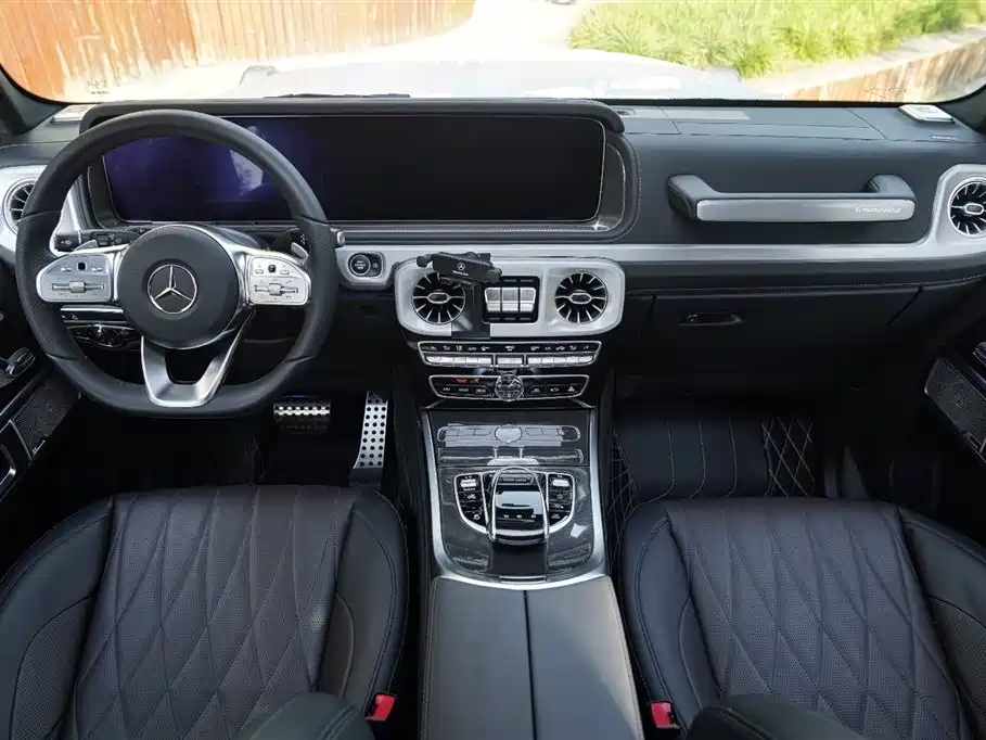 Mercedes-Benz G-Class 2023 G 500 фото 17
