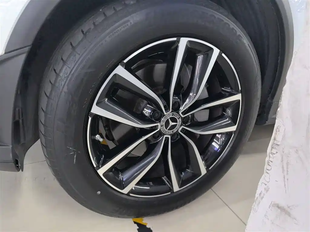 Mercedes-Benz GLC 2022 Facelift II GLC 260 L 4MATIC Luxury фото 23