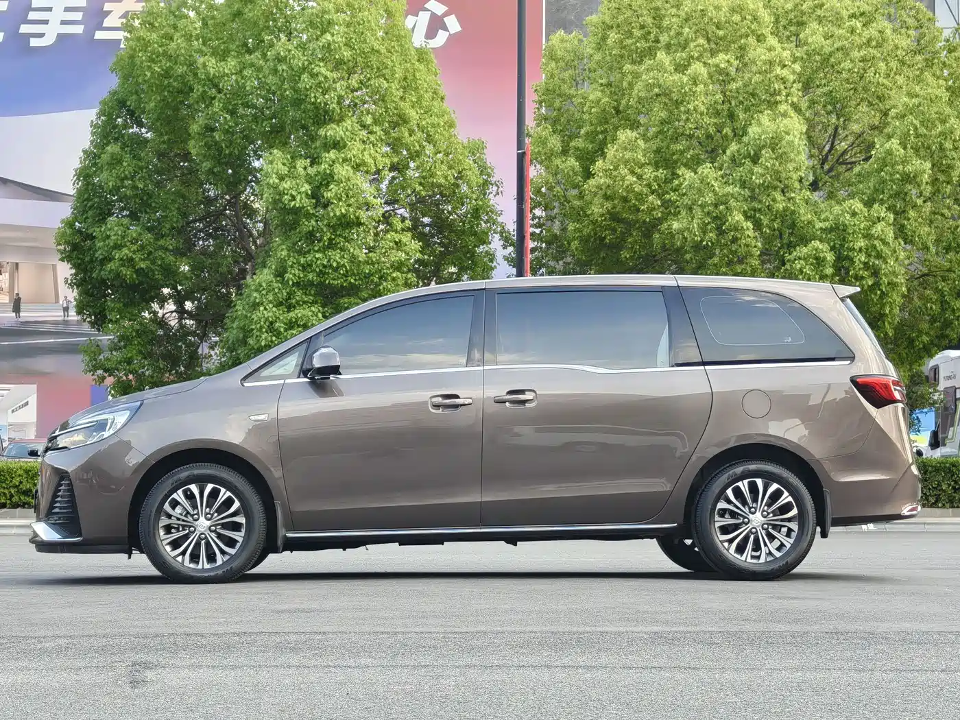 BUICK GL8