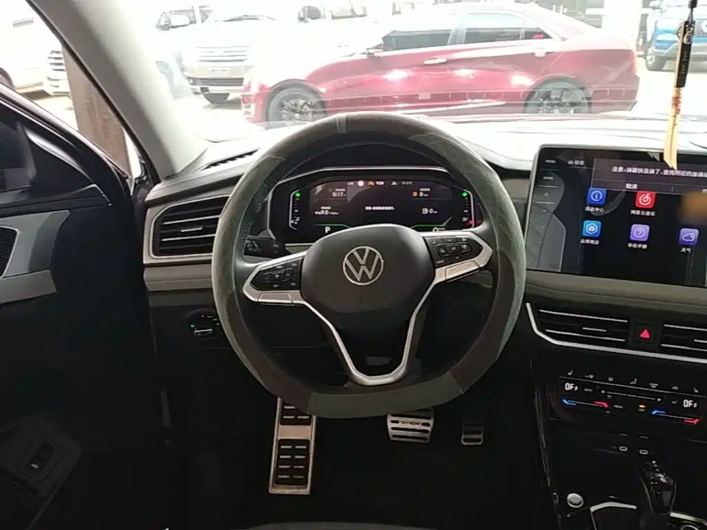صورة 11 - Volkswagen Tayron