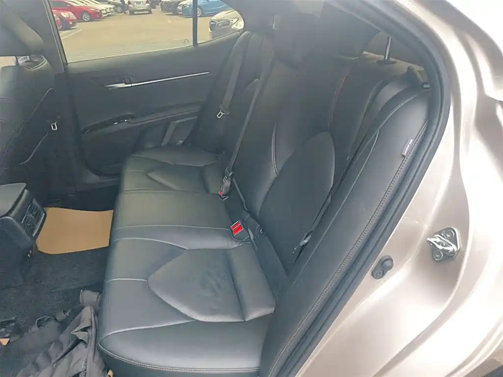 Toyota Camry 2019 Facelift 2.0G Luxury Edition фото 13