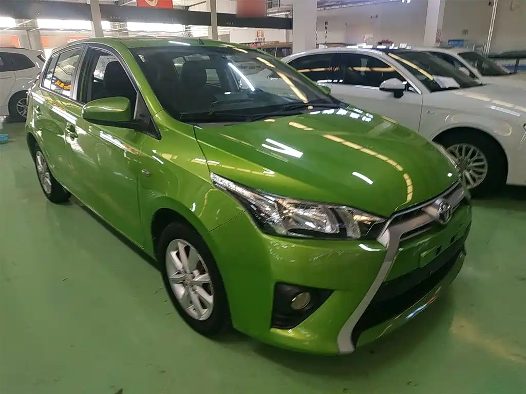 Toyota YARiS L Zhi Xuan 2014 1.5G Automatic Dynamic Edition фото 4