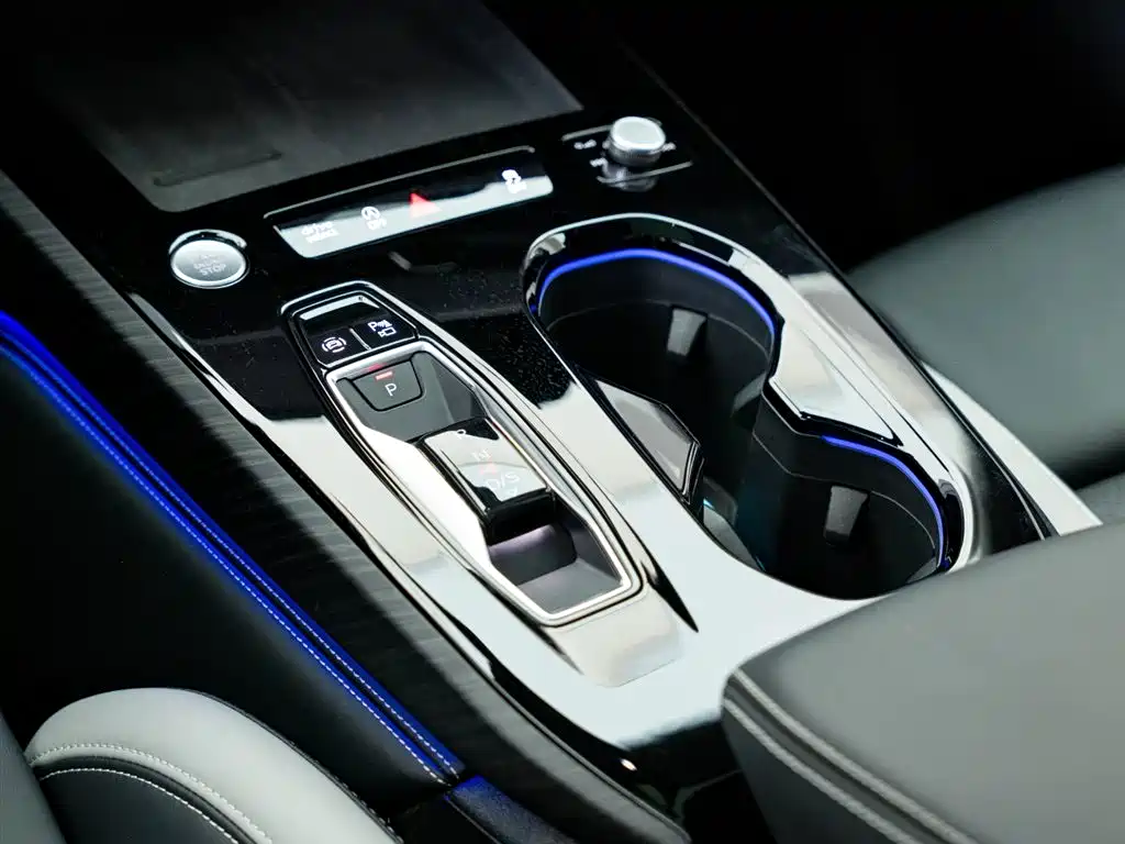 AUDI A5L