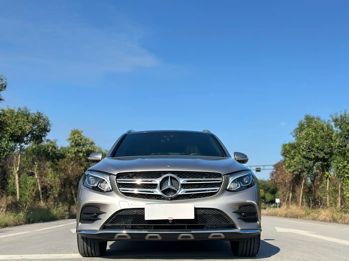 Фото 2 - Mercedes-Benz GLC