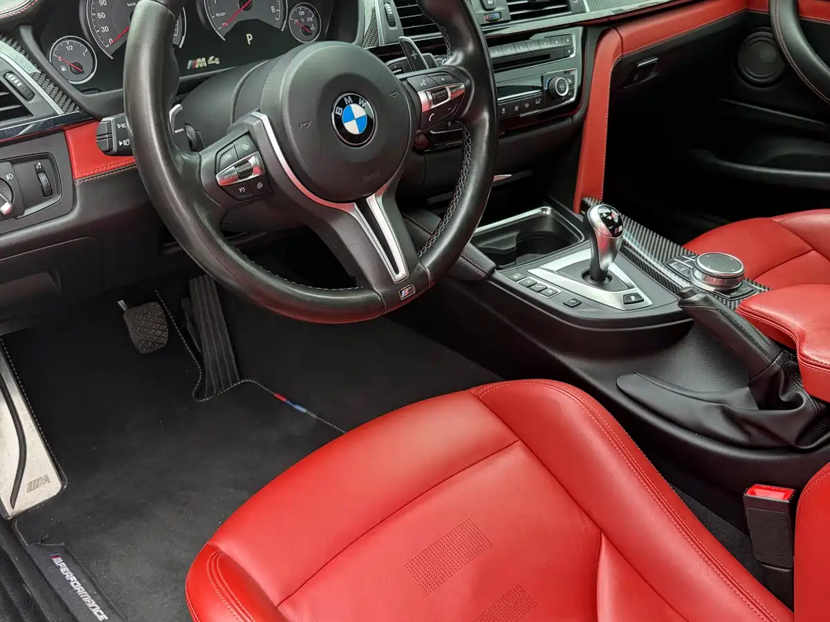 BMW M4 2019 M4 Coupe Shadow Edition фото 9