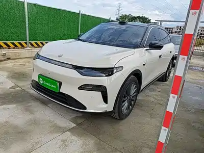 Leapmotor C11