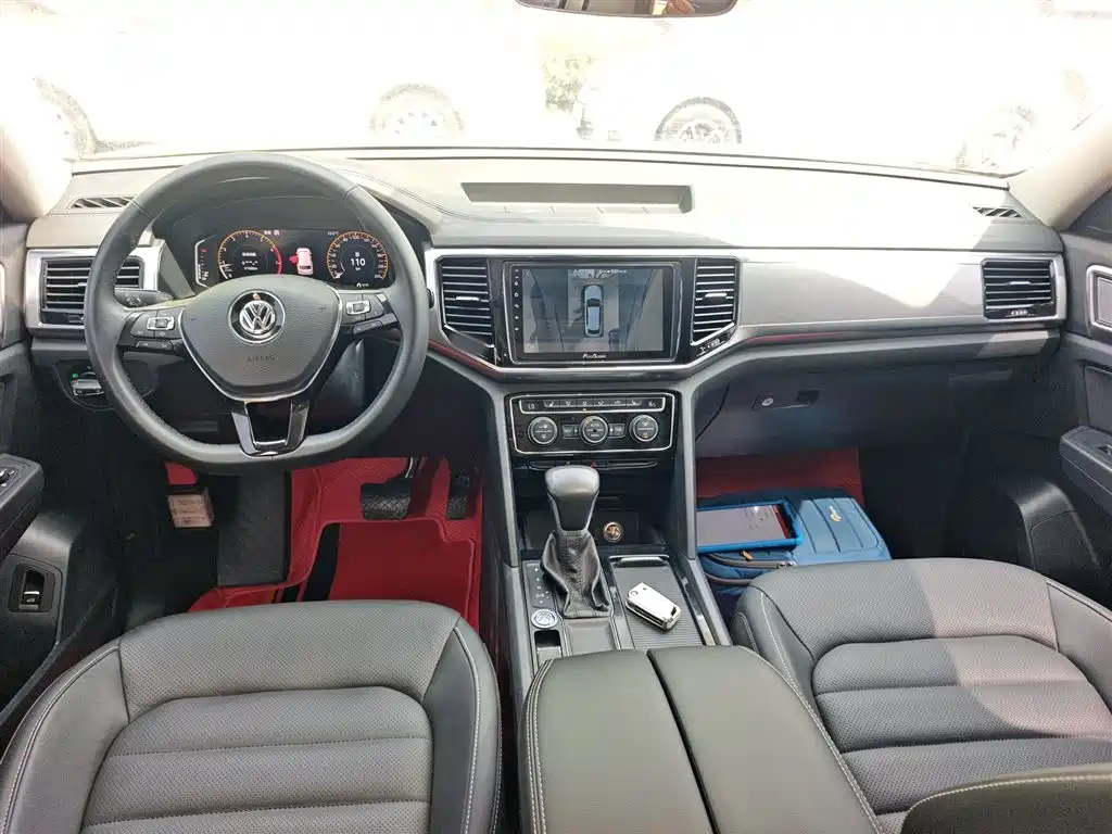 Volkswagen Teramont 2020 Facelift 330TSI 2WD Luxury фото 10