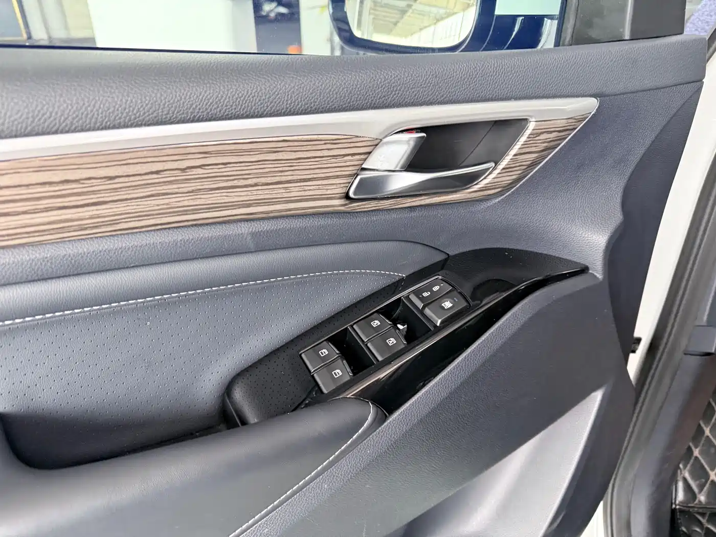 GAC Trumpchi Trumpchi M8 2023 Leading Series 390T Premium Edition фото 9