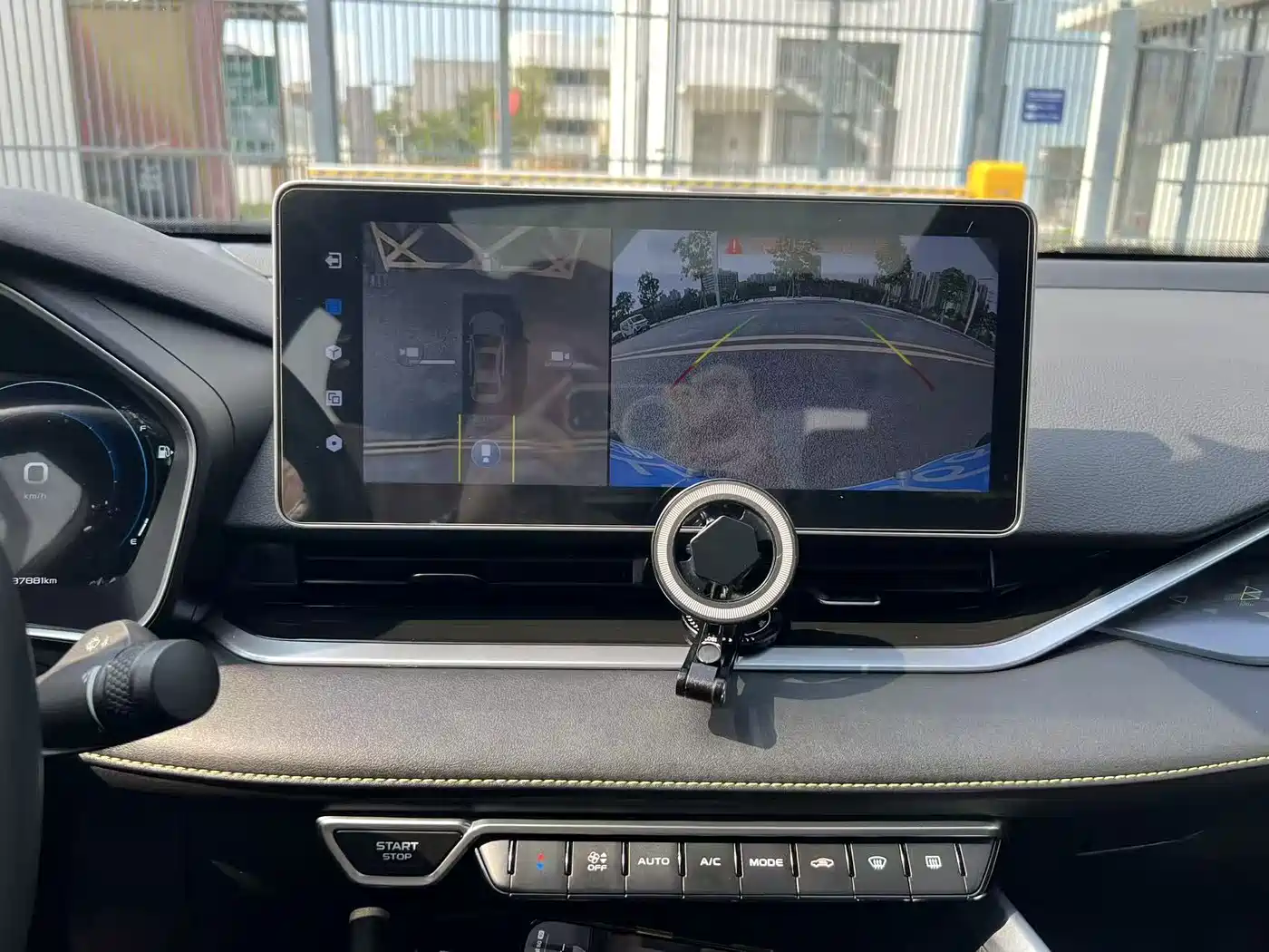 Geely Preface 2024 2023 1.5TD Kunlun Edition