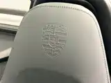 Photo 18 - Porsche 718