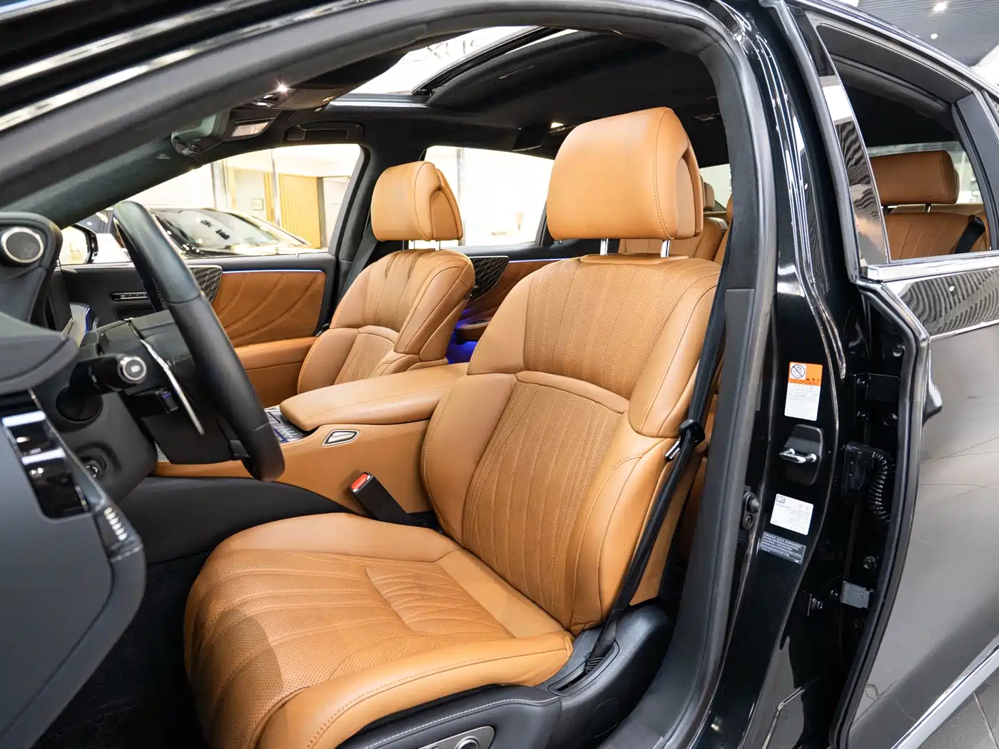 LEXUS LS