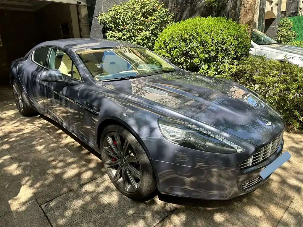 Aston Martin Rapide 2011 2010 6.0L