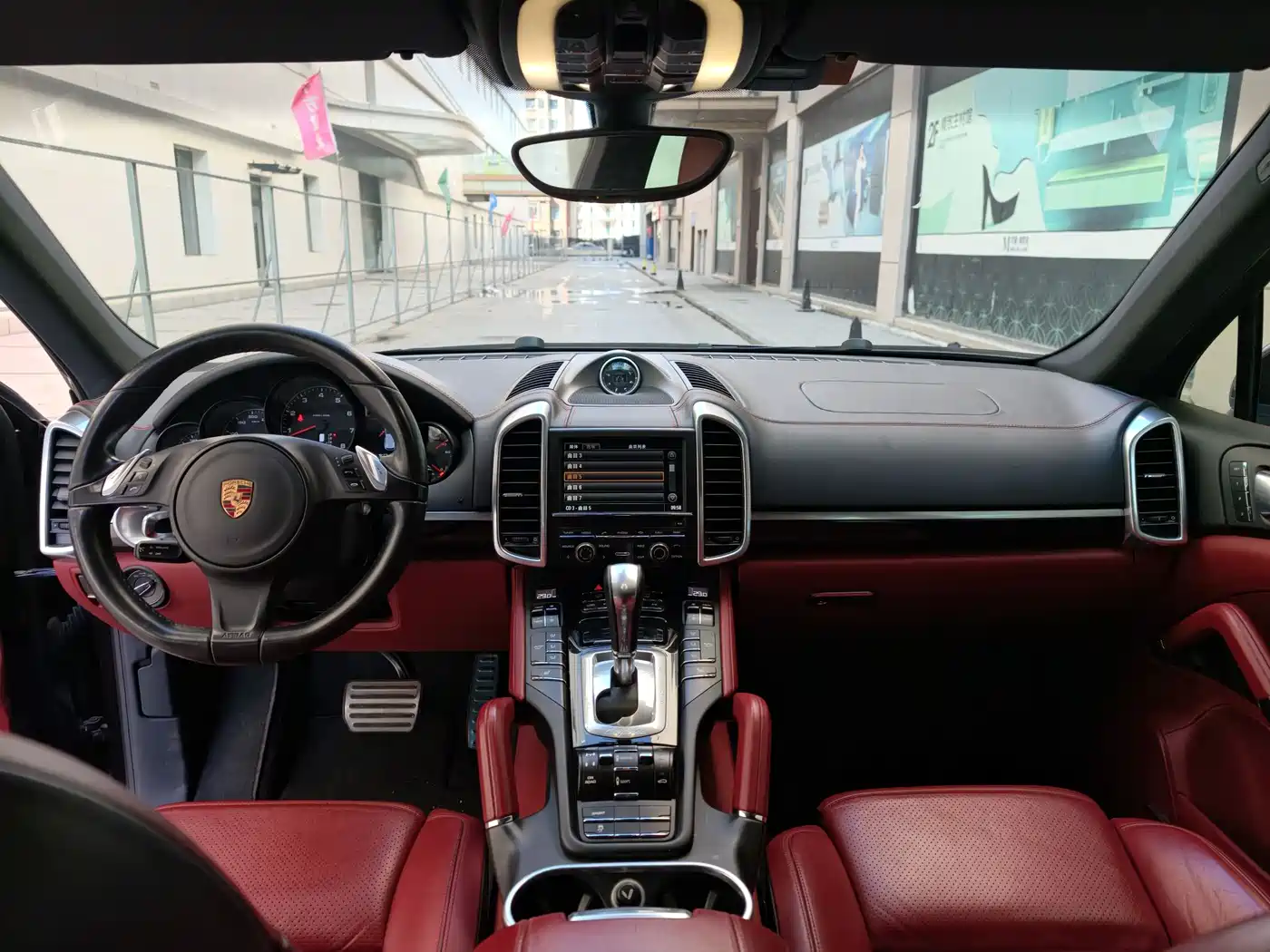 Porsche Cayenne 2014 Cayenne Platinum Edition 3.0T фото 20
