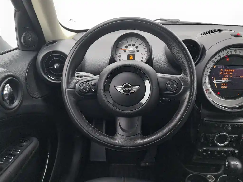 MINI COUNTRYMAN 2011 1.6L COOPER Excitement фото 11