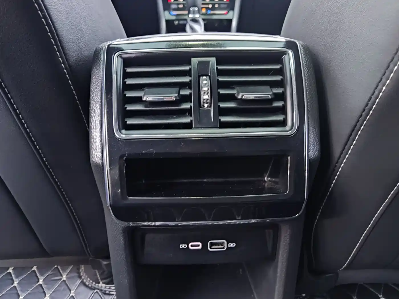 Škoda Superb 2024 TSI280 DSG Premium Edition фото 12