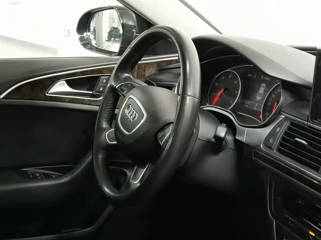 Audi A6L 2014 TFSI Standard фото 22