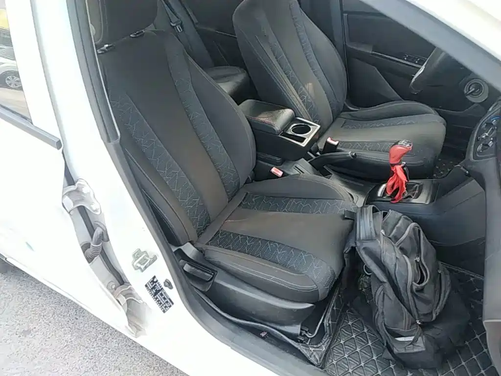 Baojun 310 2016 2016 1.2L Manual Comfort Model