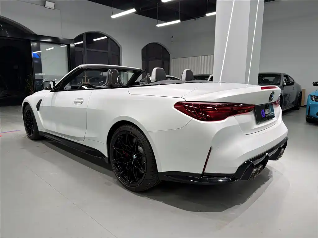 BMW M4 2024 BMW M4 Convertible M xDrive Competition фото 6