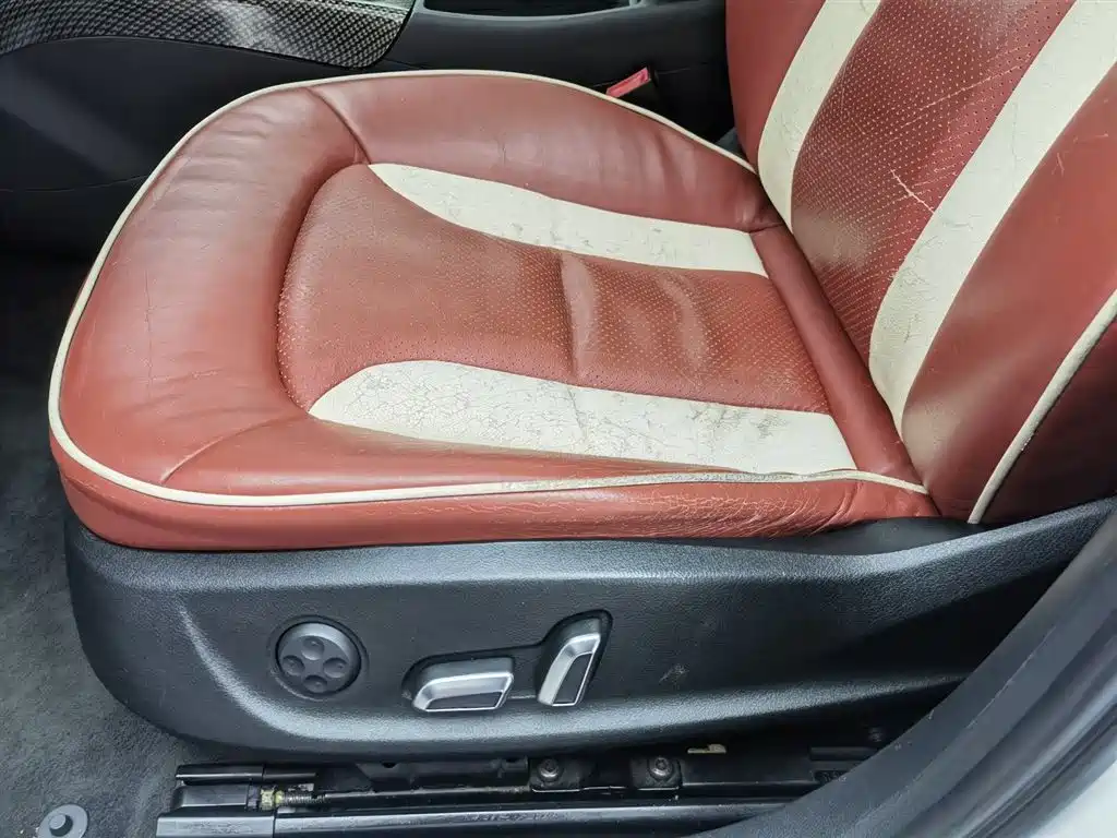 Audi A4L 2013 35 TFSI Automatic Standard фото 20