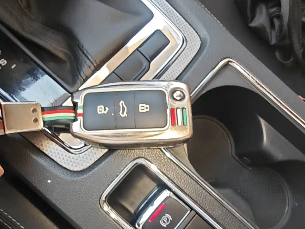 Roewe i6 2021 2020 PLUS 1.6L CVT 4G Connected Glory Flagship Edition