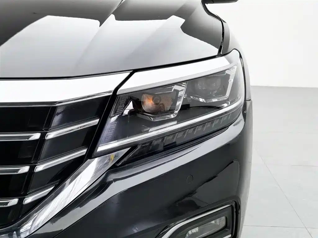 Volkswagen Passat 2019 330TSI Elite Version China VI фото 7