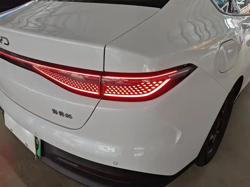 BYD Hai Bao 05 DM-i 2025 DM-i Smart Drive Edition 55KM Luxury фото 24
