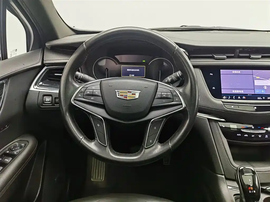 Cadillac XT5 2020 28T Luxury Model фото 11