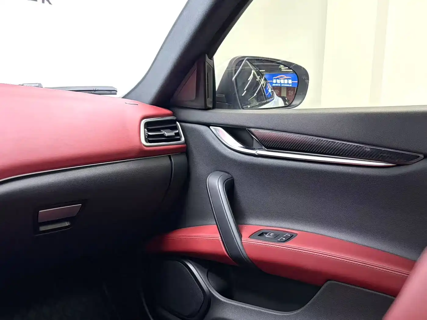Maserati Ghibli 2022 2.0T GT Edge Edition фото 7