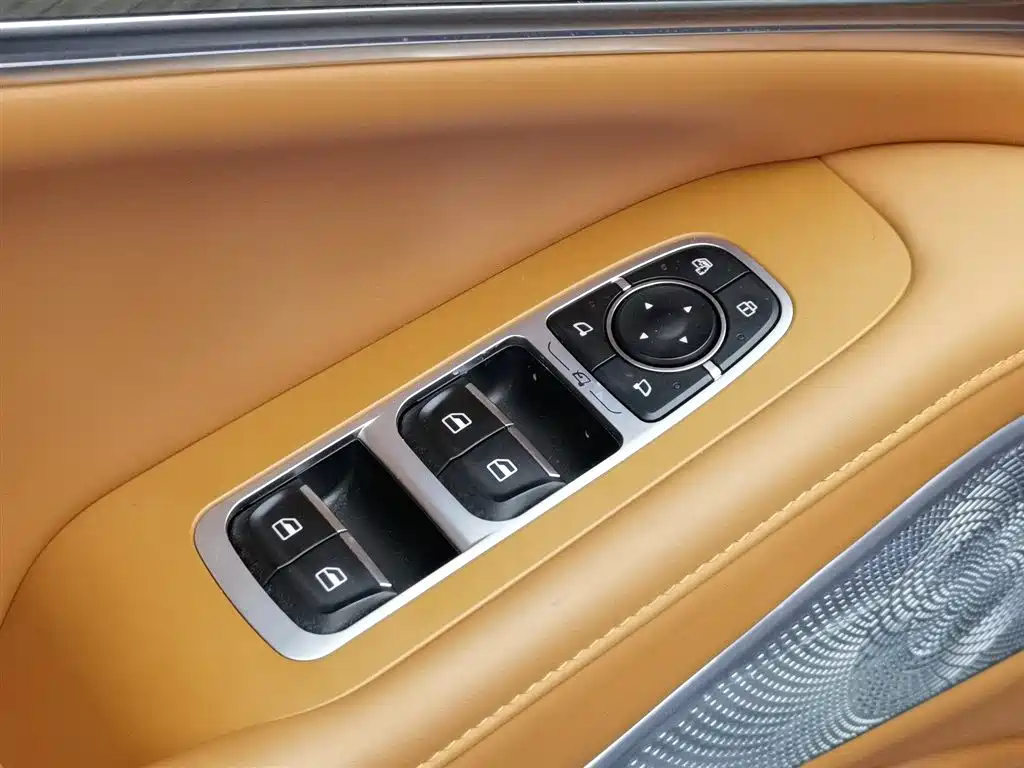 Wey Lanshan 2023 AWD Ultra Long Range Edition фото 9