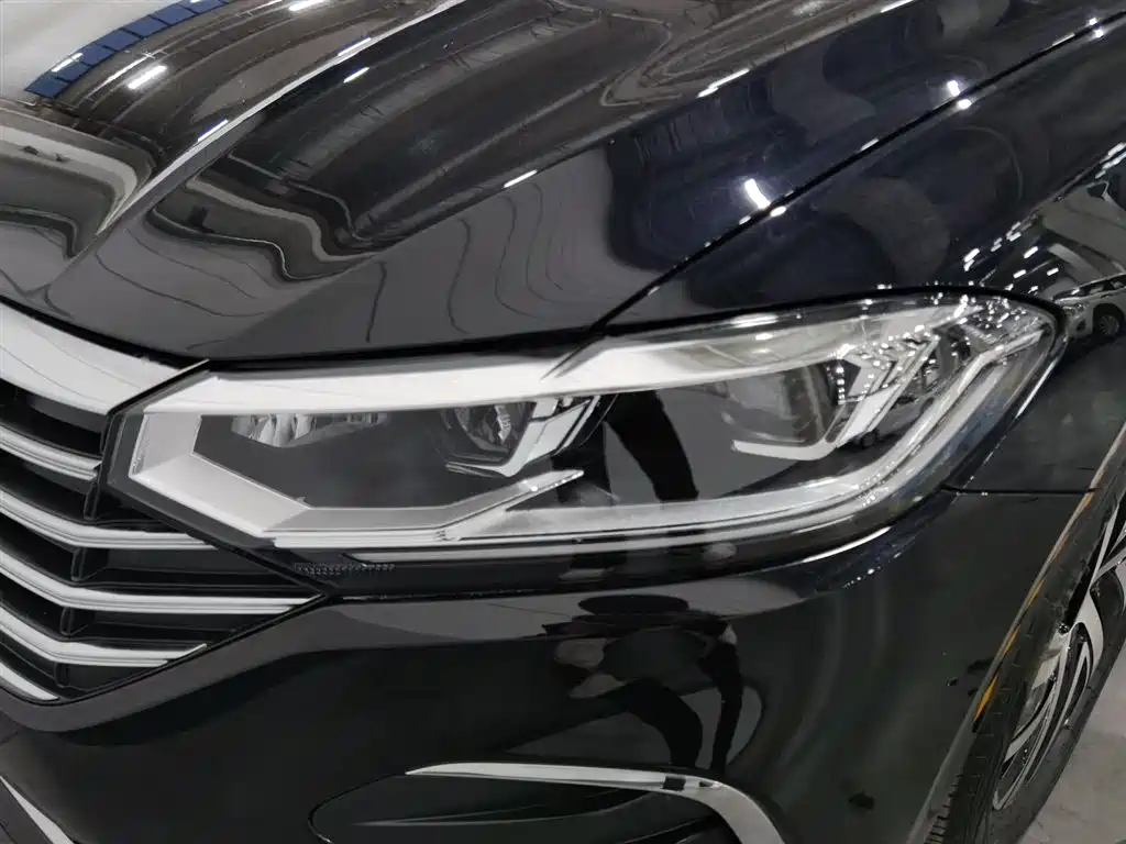 Volkswagen Lavida 2024 Model 1.5L Automatic 5 Million Edition фото 7