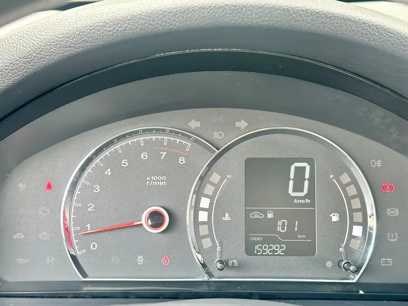 Roewe 350 2016 2015 Model 1.5L Manual Luxury Sunroof Edition