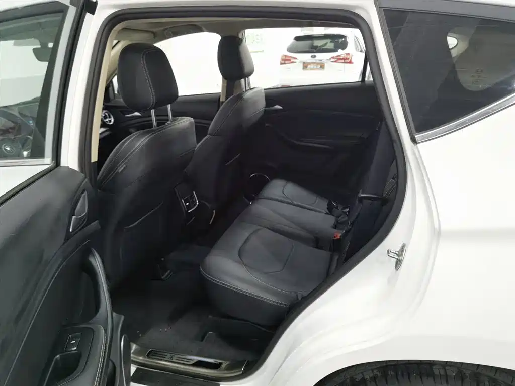 BYD Song 2020 Classic 1.5T Automatic Elite фото 15