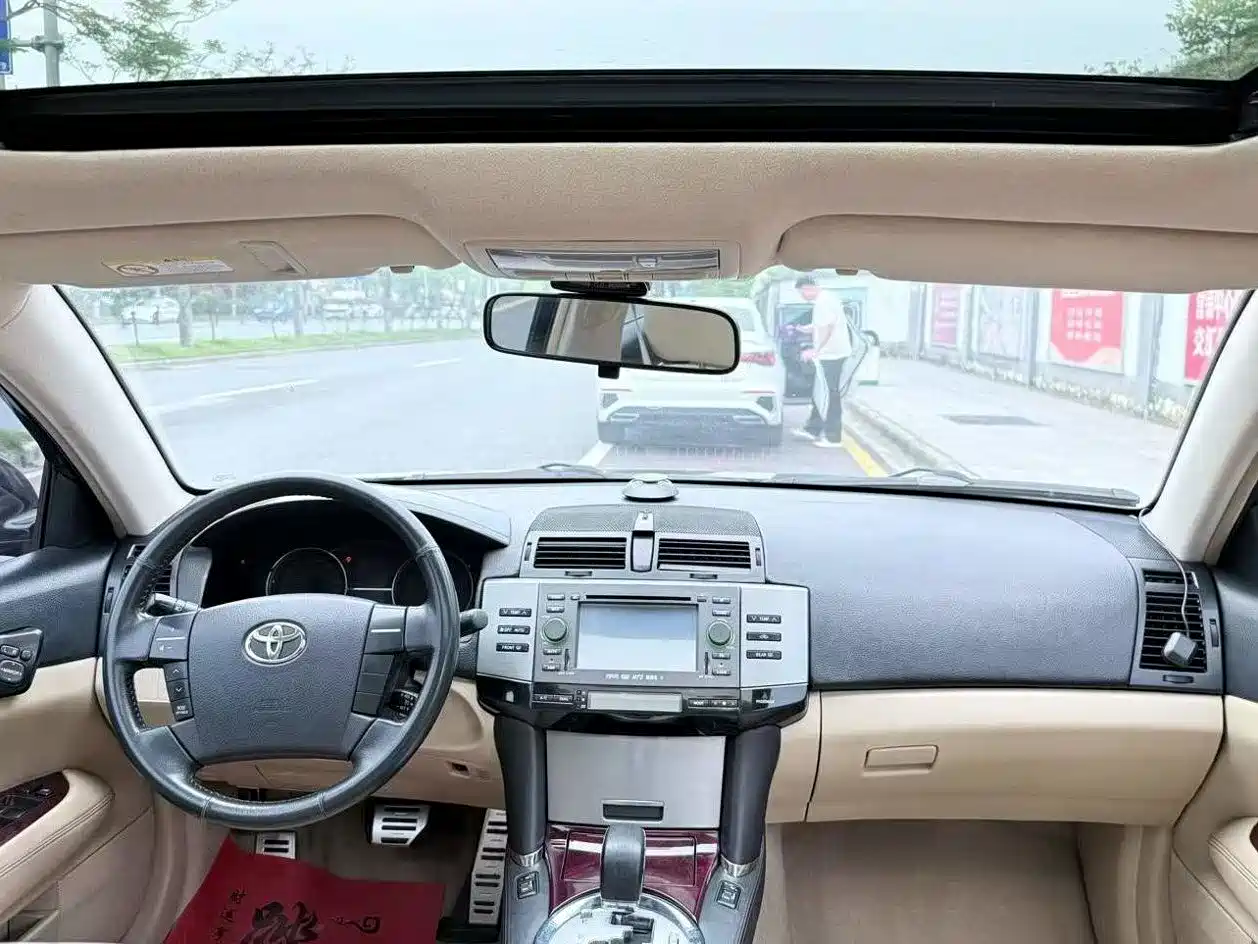 Toyota Reiz 2008 2.5S Special Navigation Edition фото 2