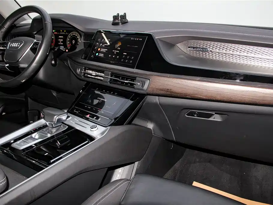 Audi Q6 2024 2024 40 TFSI quattro Cloud View Yulin Package 7-seater