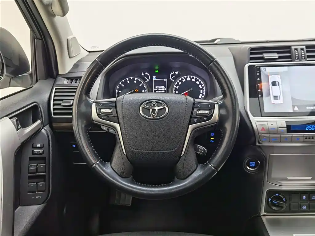 Toyota Prado 2018 3.5L Auto TX-L фото 11
