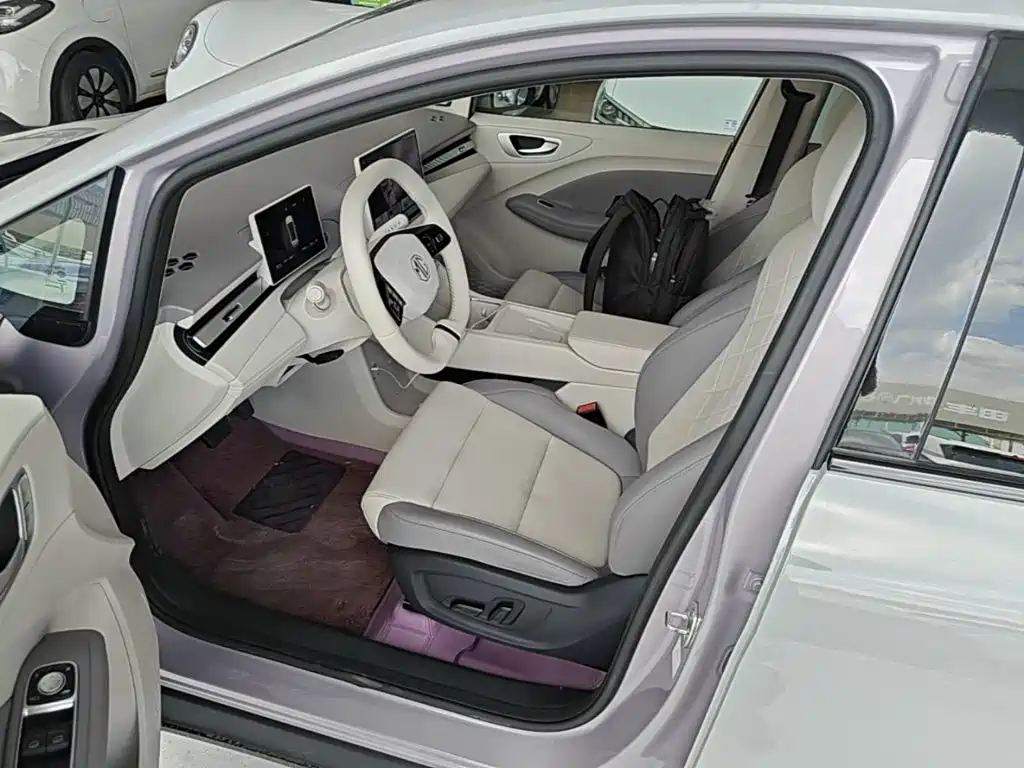 MG MG4 EV 2025 2025 Base Model