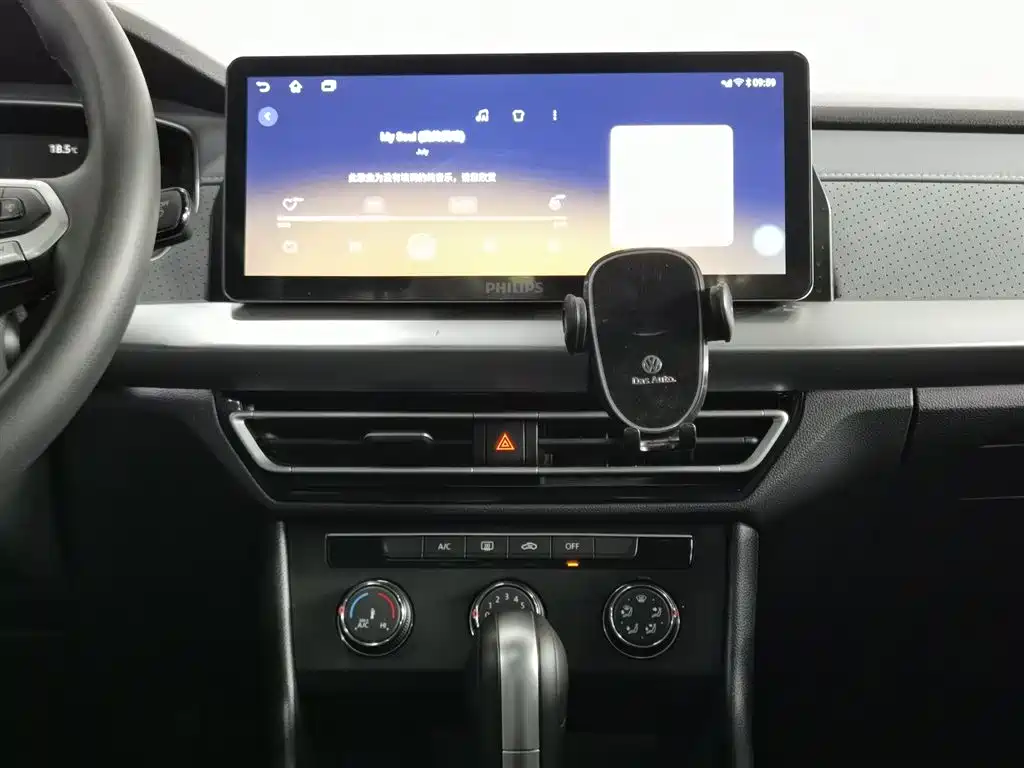 Volkswagen Lavida 2023 300TSI DSG Comfort Edition фото 12