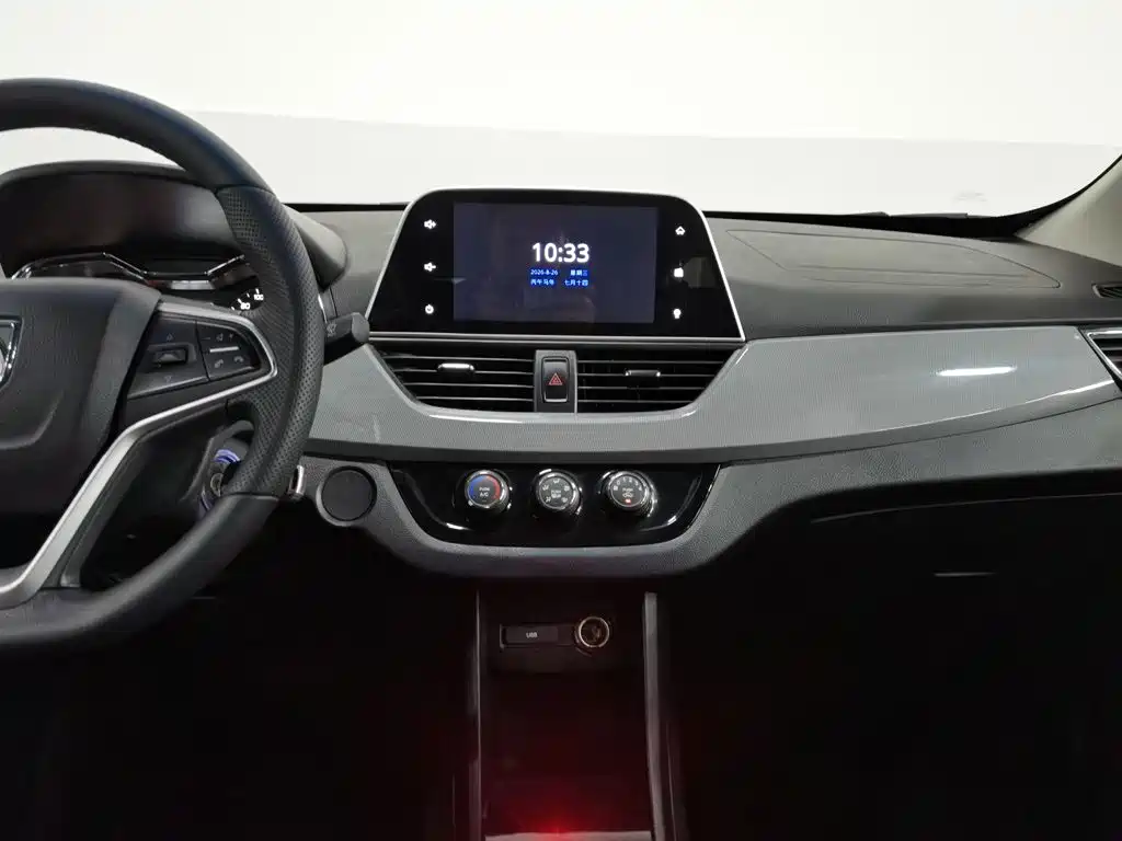 Baojun 310W 2018 2018 1.5L Auto Luxury China V