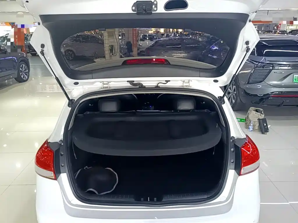 Kia K3S 2015 2014 1.6L Automatic GLS