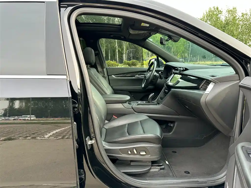 Cadillac XT6 2020 28T 6-Seater 4WD Luxury Model фото 16