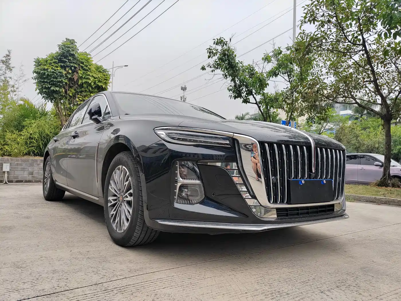 Hongqi H5 2023 2.0T Auto Smart Connect Flag Enjoy фото 3