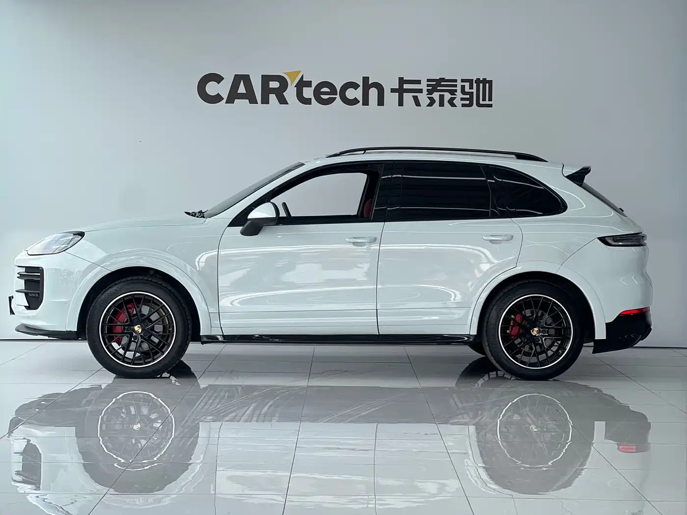 Porsche Cayenne 2011 Cayenne 3.0T фото 3