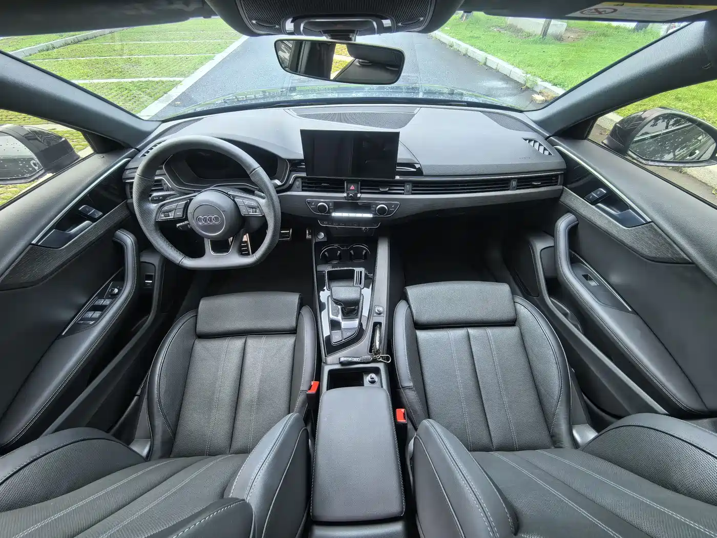Audi A4L 2024 40 TFSI Luxury Dynamic фото 12