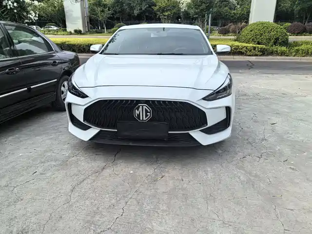 MG 5 2021 Model 300TGI DCT Youth Luxury Flagship