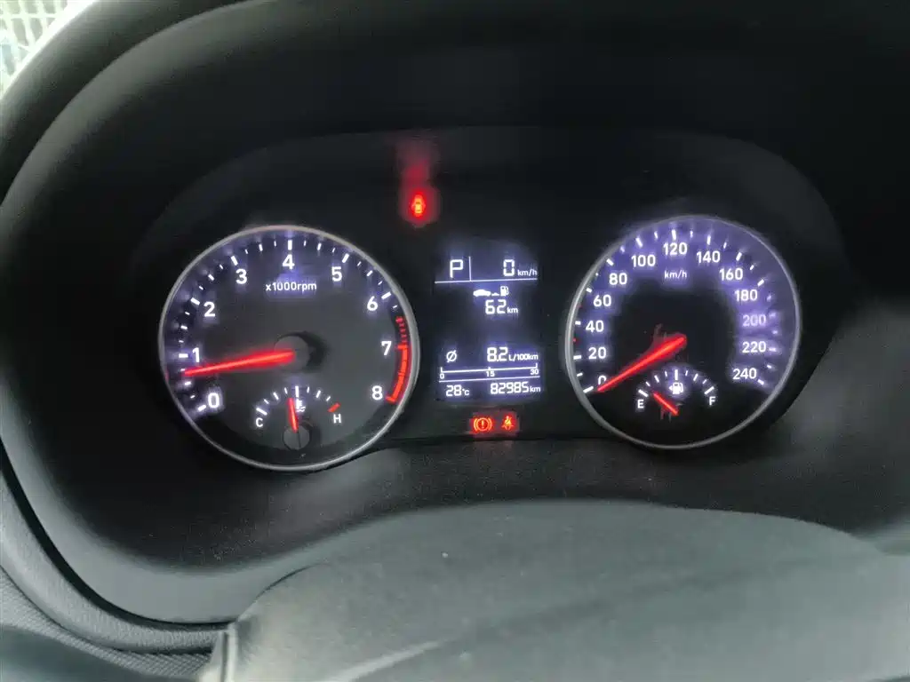 Hyundai Elantra 2018 1.6L Auto Joy GL (China V) фото 8