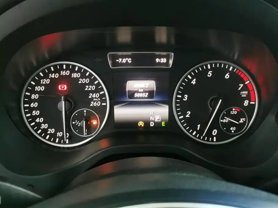 Mercedes-Benz A-Class (Import) 2015 A 180 Standard фото 14