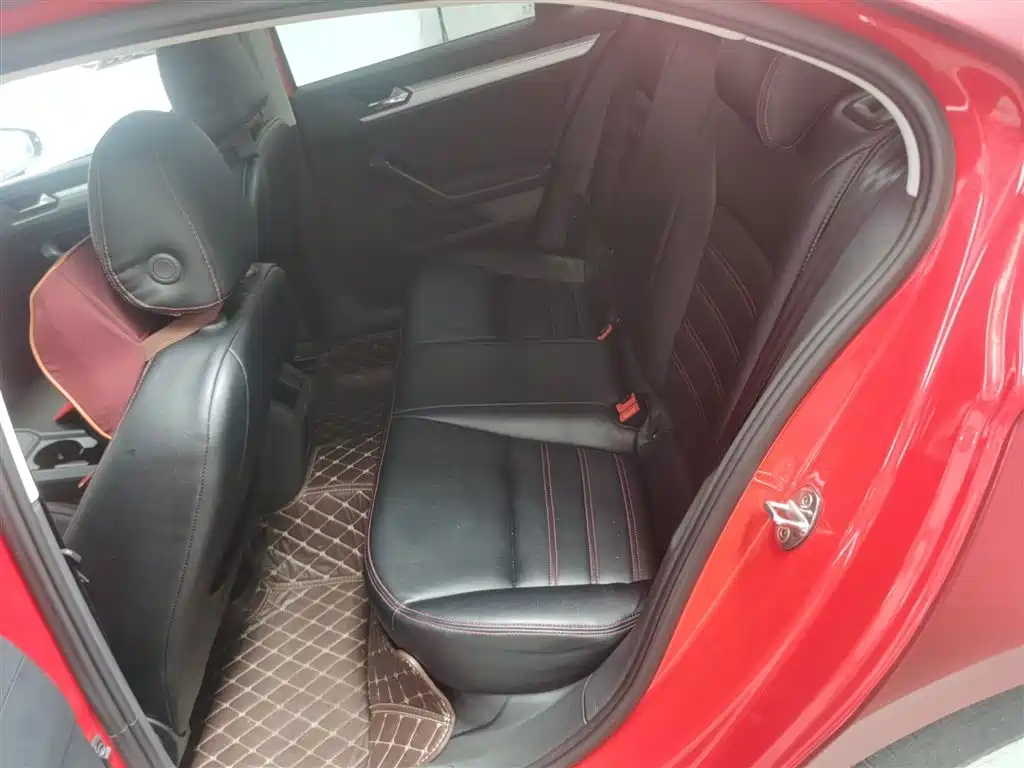 Volkswagen Lamando 2019 230TSI DSG Trend Edition China V фото 17