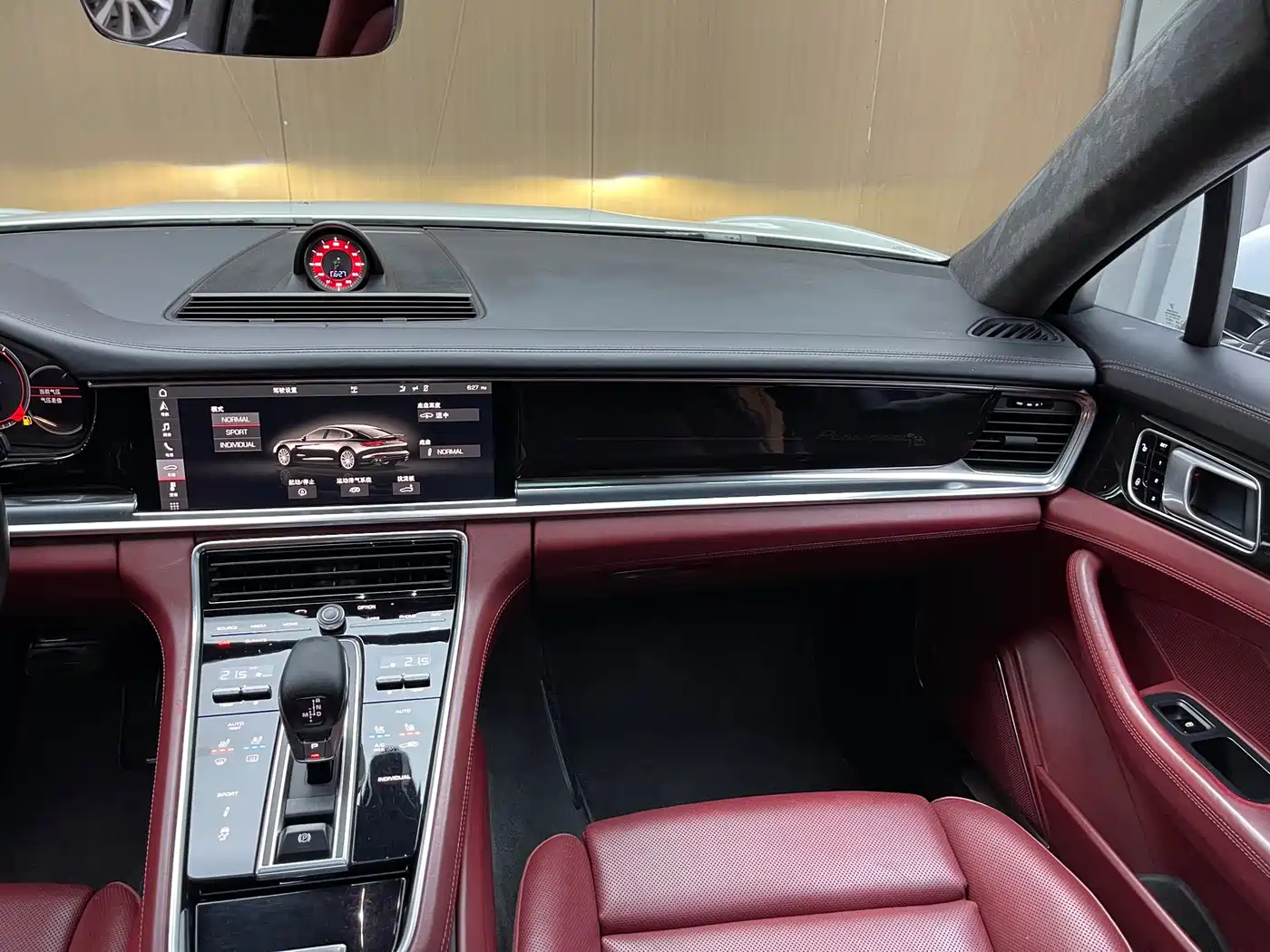 Porsche Panamera 2017 Panamera Executive Long Wheelbase 3.0T фото 5