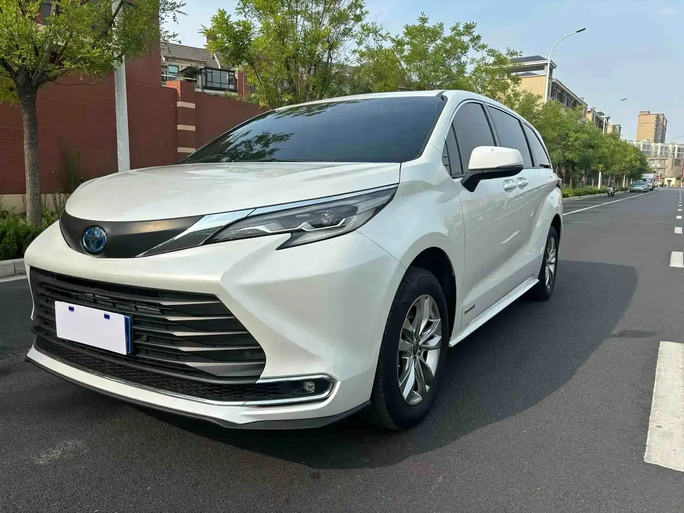 Toyota Sienna 2024 2.5L Hybrid Comfort Edition